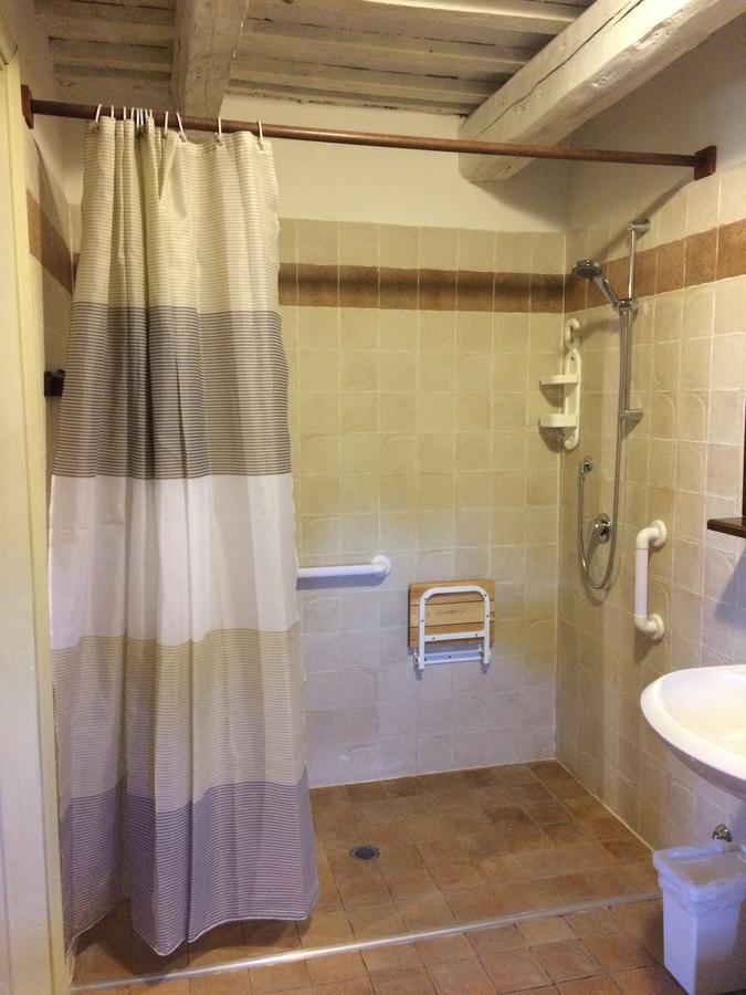 Agriturismo Il Pettirosso Guest House Forli Ngoại thất bức ảnh