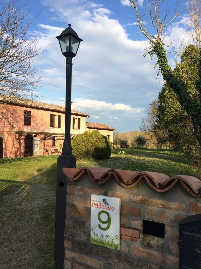 Agriturismo Il Pettirosso Guest House Forli Ngoại thất bức ảnh